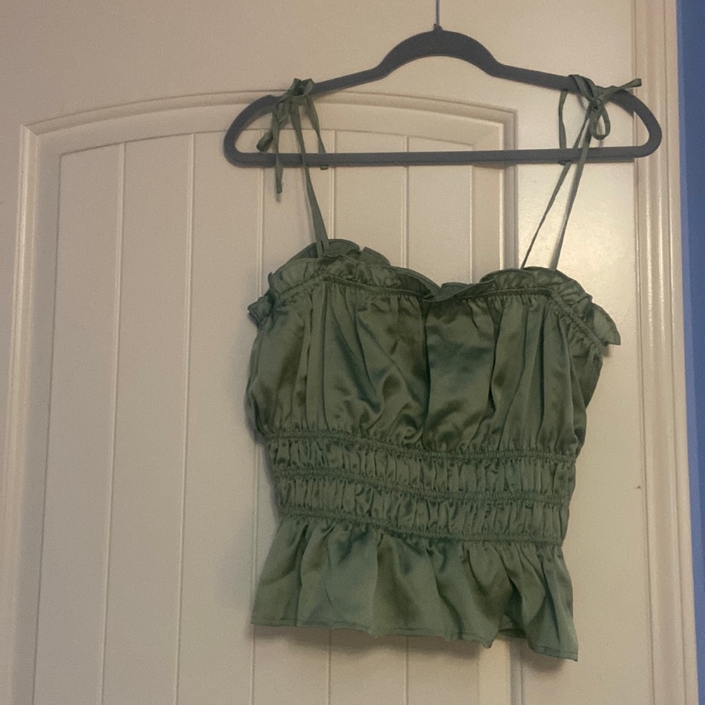 Silky green tie top